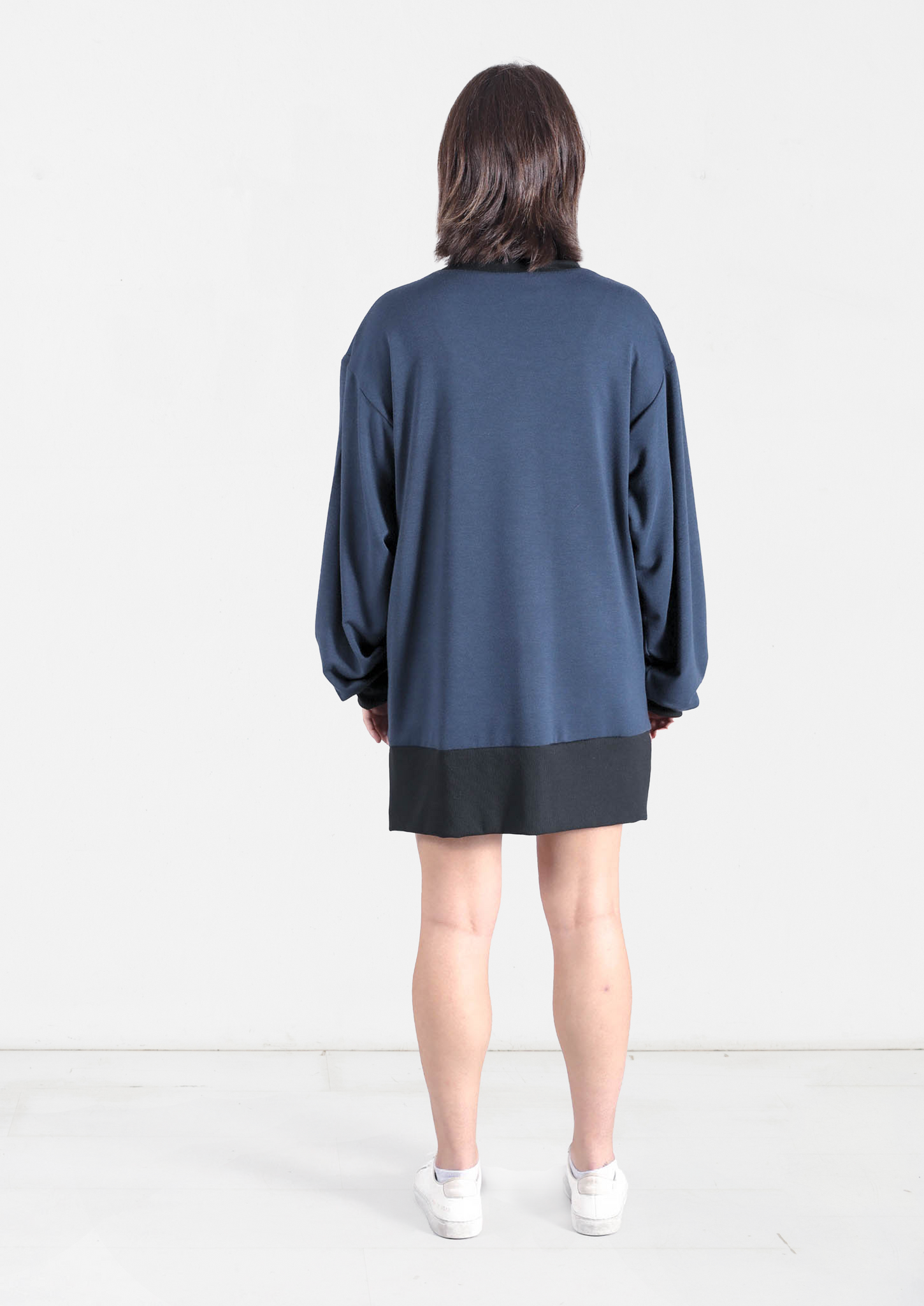 Waves 3D sweater